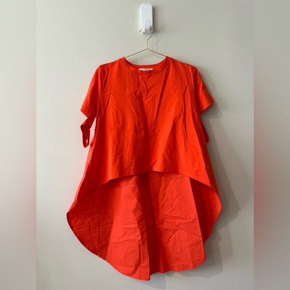 After Market Tops - After Market Chic Orange High-Low Tunic Top size Small. New without tag